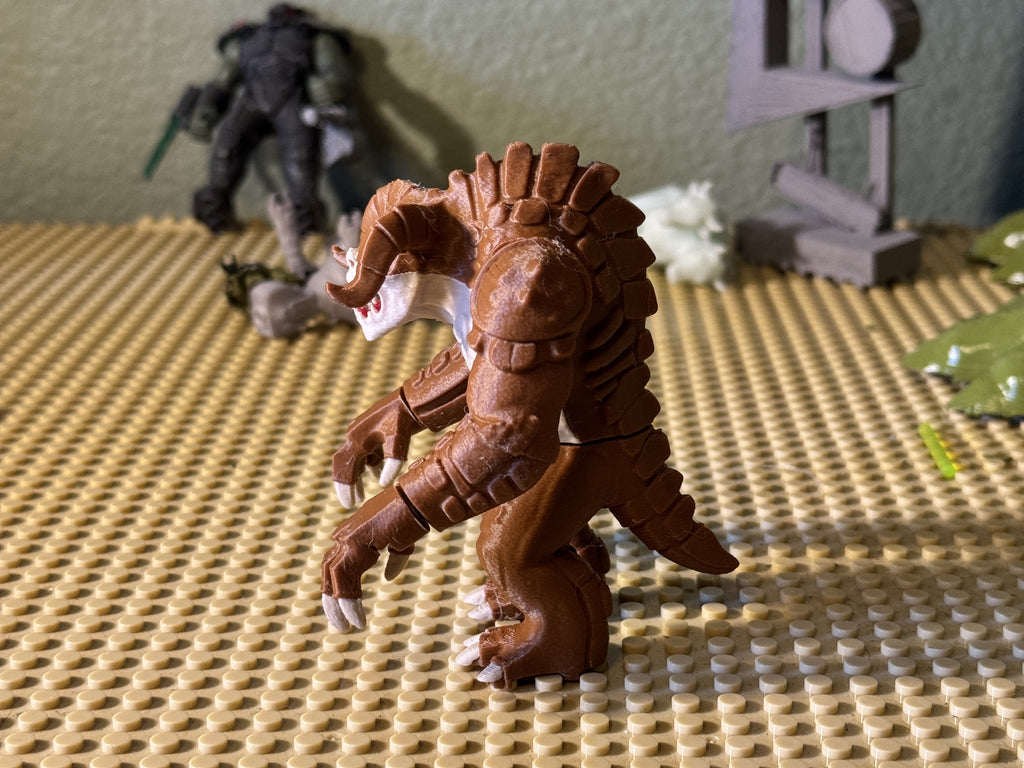 Deathclaw - Namebrand Building Blocks Compatible